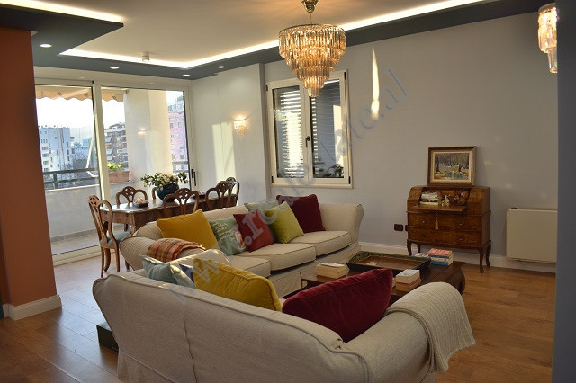 Three bedroom apartment for sale in Donika Kastrioti street, in Tirana, Albania.&nbsp;
It is positi